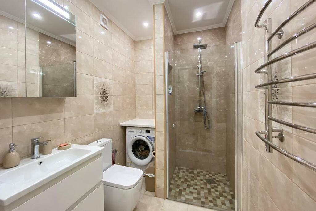 Comfortable Luxury Apartment With 3 Rooms. Center Heart Of Kiev Bagian luar foto